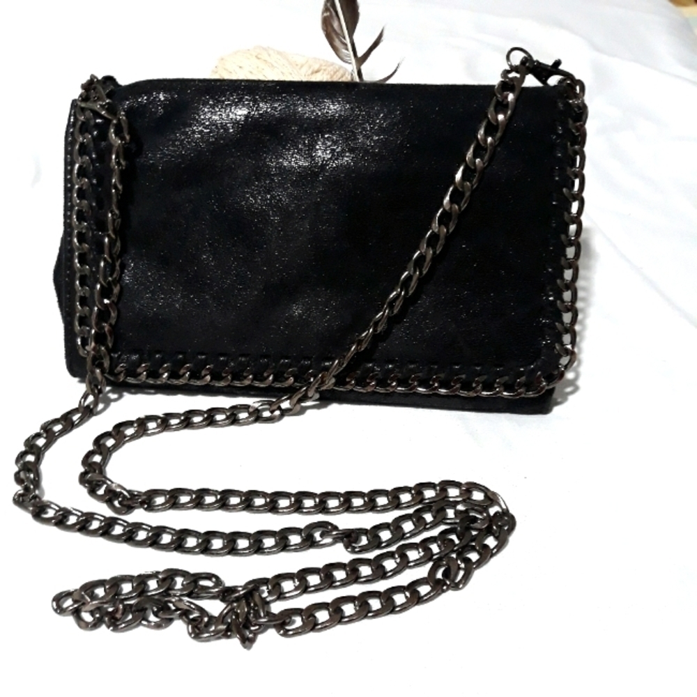 Vintage women's small Bag black leather shoulder/ crossbody